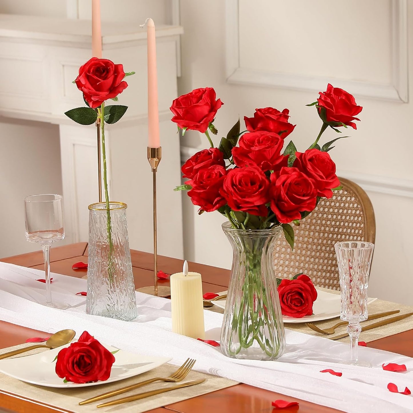 100Pcs Artificial Silk Roses Bulk,Fake Roses Flower with Stems Realistic Flowers for Wedding Centerpiece Home Party Decor(Red)