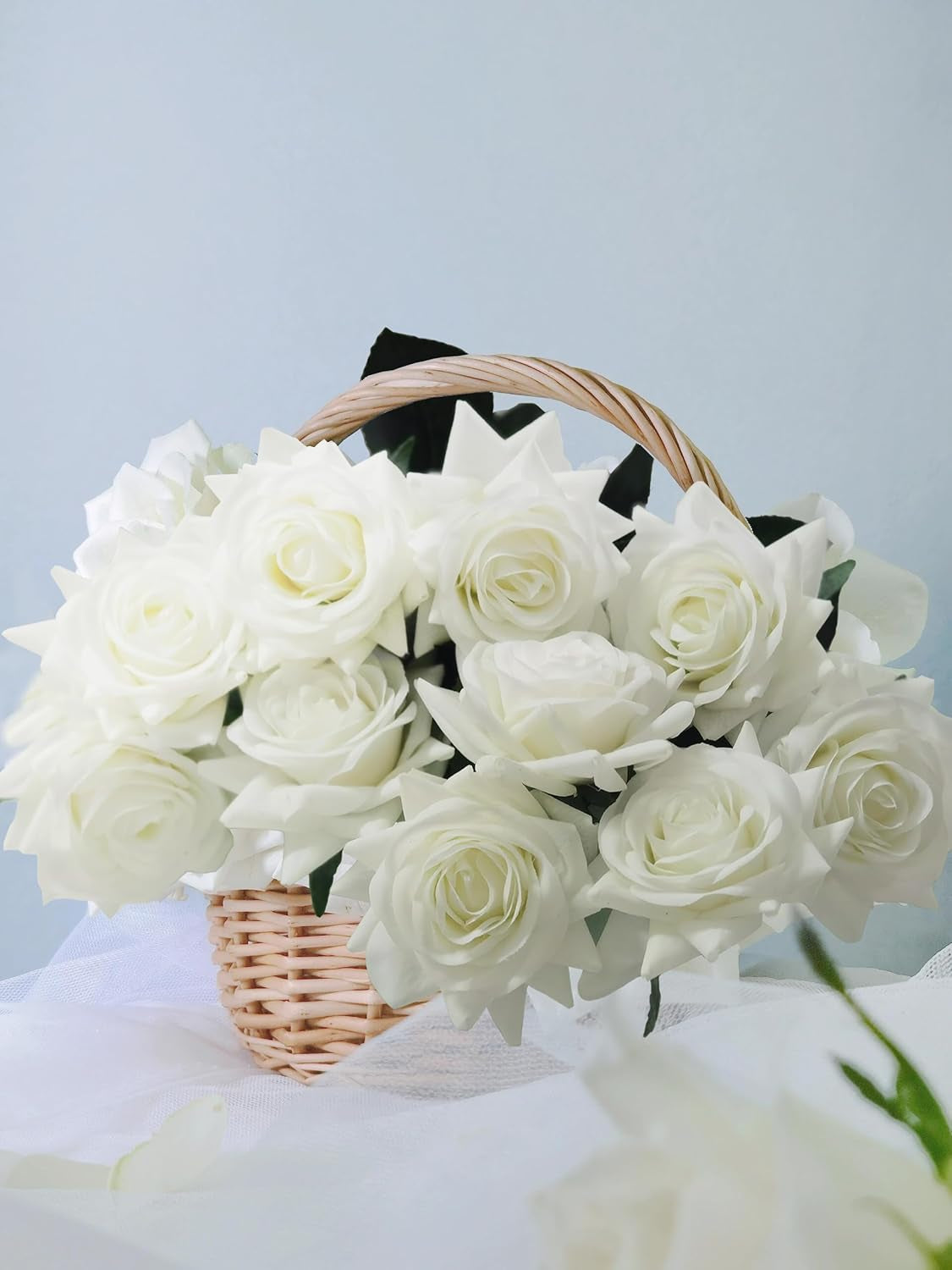 Artificial Flower Rose Bouquet Odorless, 12-Stem Lifelike Single Rose Silk Flowers with Plastic Flowers Stems for Vase Floral Arrangement, Wedding, Home Decor, Sympathy Flowers (Pure White)